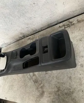 Opel Astra K Center console