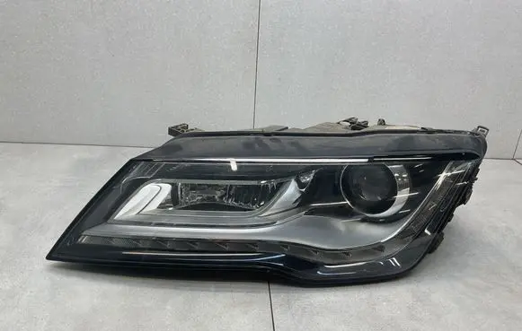 Audi A7 S7 4G Headlight/headlamp 4G8941005A