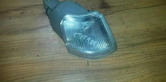 Front indicator light