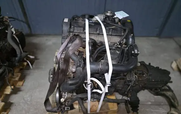 Volkswagen PASSAT B5.5 Engine swap AWX