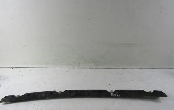 BMW 2 F44 Front bumper mounting bracket 8075509