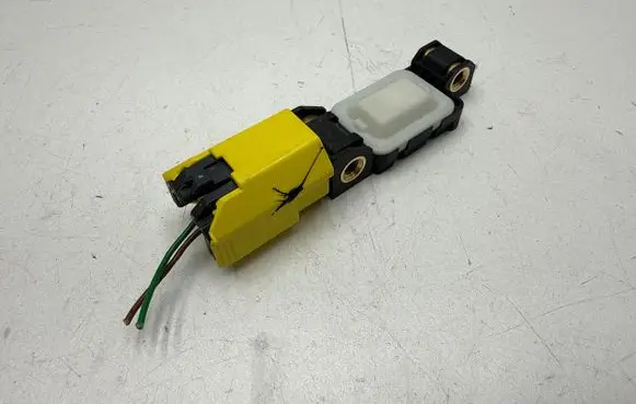 Porsche Cayenne (9PA) Airbag deployment crash/impact sensor 7L0909606B 202345 0232K204C4PV
