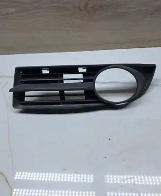 Front bumper lower grill