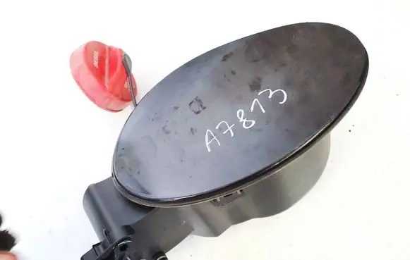 Mercedes-Benz GL X164 Fuel tank cap a0005846517