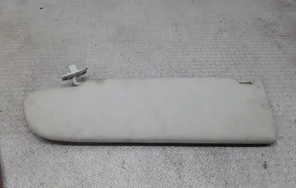 Volkswagen Transporter - Caravelle T5 Sun visor