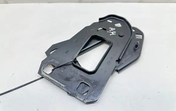 Audi A4 S4 B8 8K Radiator support slam panel bracket 8K0805499 8K0805500