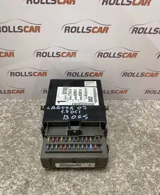 Renault Laguna II Fuse box set 8200283814 8200262051 8200277374
