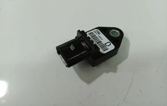 Toyota Corolla Verso AR10 Airbag deployment crash/impact sensor 898310W010