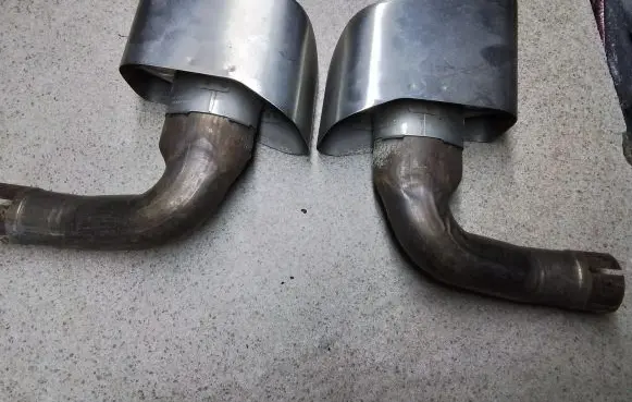 Porsche Cayenne (9Y0 9Y3) Muffler ending 9Y0253825 9Y0253826