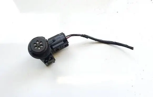 Air conditioning (A/C) pressure sensor