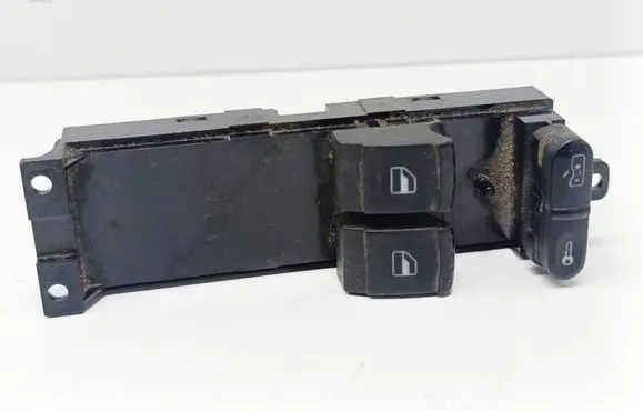 Volkswagen Golf IV Electric window control switch 1J3959857