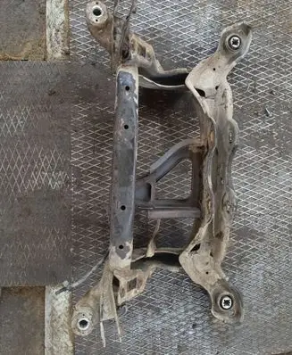 Volvo XC60 Rear subframe 