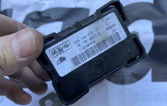 Ford Focus ESP acceleration yaw rate sensor 3M513C187EA 10098005362