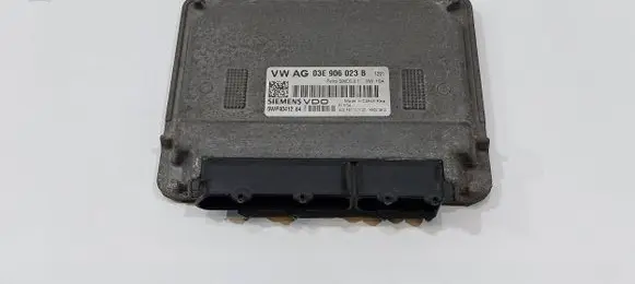Skoda Fabia Mk2 (5J) Engine control unit/module 03E906023B