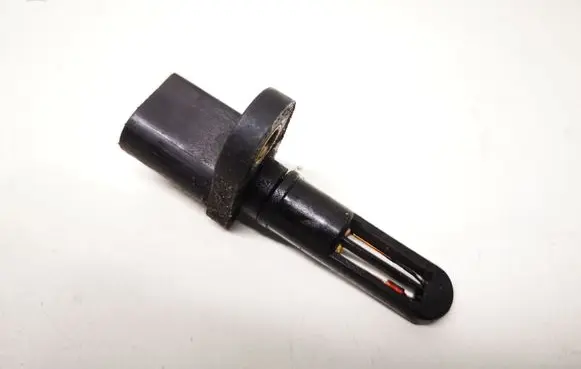 Skoda Octavia Mk2 (1Z) Intake air temperature sensor 068905379D