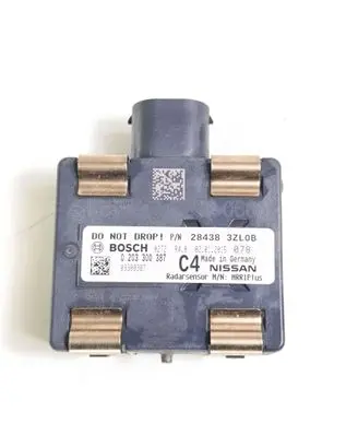 Nissan Pulsar Distronic sensor radar 284383ZL0B 0203300387