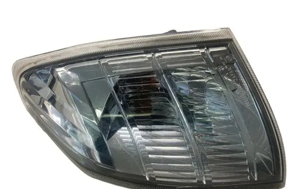 Nissan X-Trail T30 Front indicator light 3443L 0564 4443