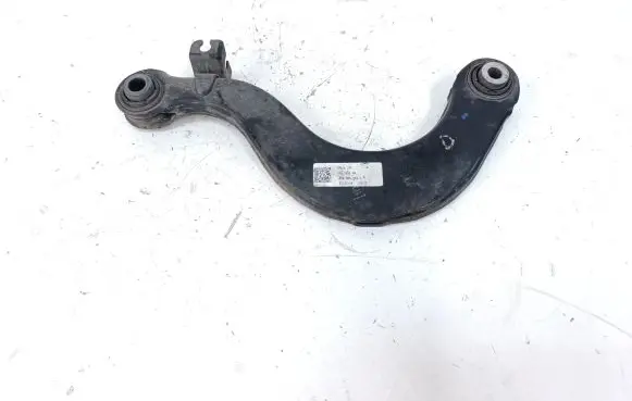 Rear control arm