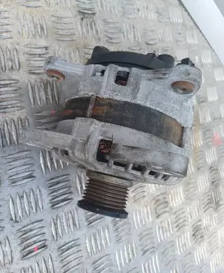 Renault Kadjar Generator/alternator 231004BE0B