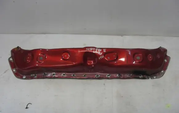Dacia Sandero Third/center stoplight