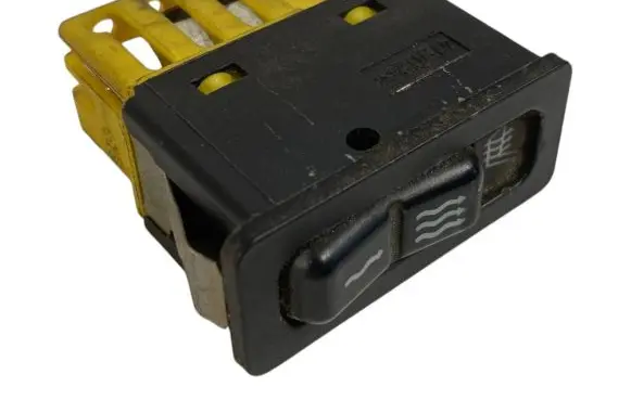 BMW 3 E36 Seat heating switch 1387917 61311387917