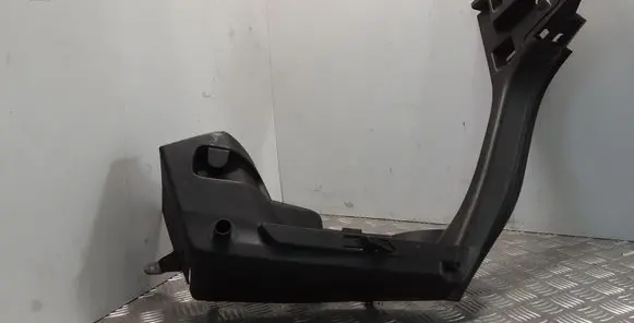 Volkswagen Golf VII Other trunk/boot trim element 5G6867761E