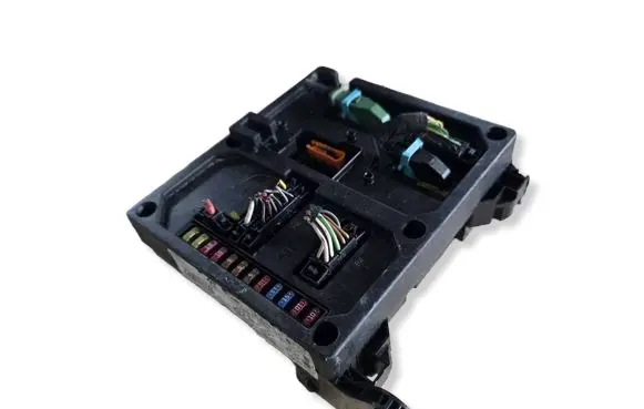 Ford Galaxy Fuse module S110730200I