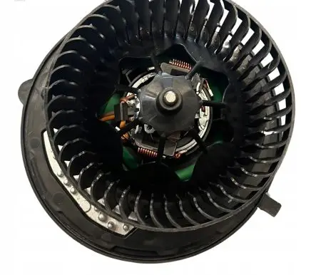 Audi Q2 - Heater fan/blower 5Q1819021B 5Q1819021