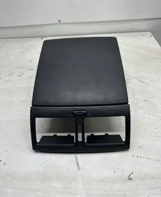 Toyota Avensis Verso Dash center air vent grill 55412370A1 5540544110