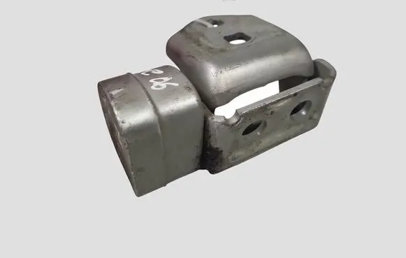 Renault Scenic II - Grand scenic II Rear door upper hinge