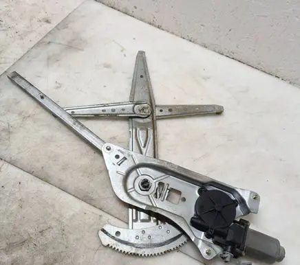 Renault Kangoo I Front door window regulator with motor 400663 0663