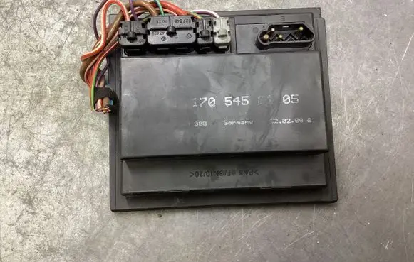 Mercedes-Benz SLK R170 Comfort/convenience module A1705450105