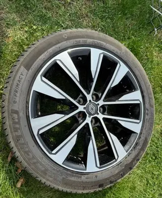 Renault Austral R19 alloy rim 403004873R 403004862R