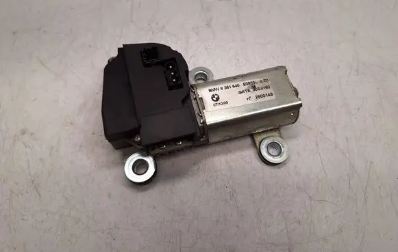 BMW 5 E39 Rear window wiper motor 8361640 61628361640