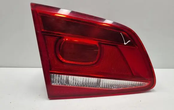 Volkswagen PASSAT B7 Tailgate rear/tail lights 3AE945093K 90104890