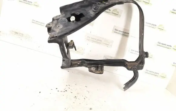 Mercedes-Benz R W251 Radiator support slam panel 2516200191 2516200391