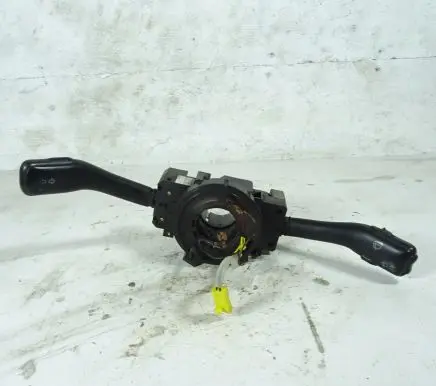 Volkswagen Golf III Other switches/knobs/shifts 8L0953513