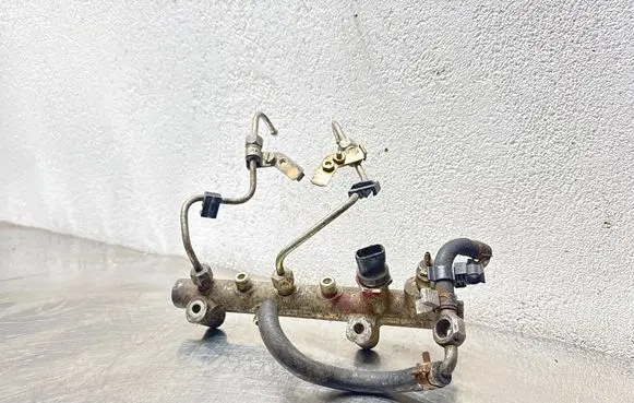 Opel Astra H Fuel main line pipe 0445214094