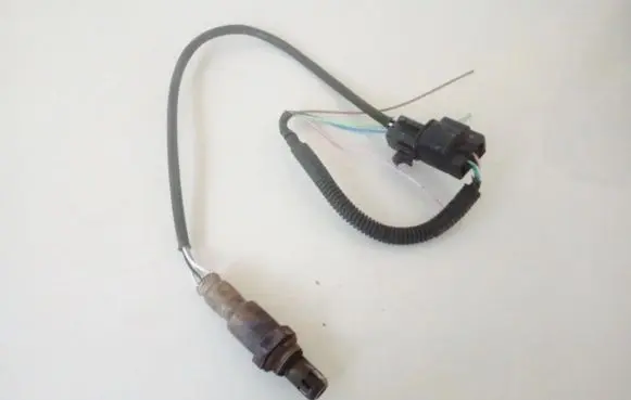 Chevrolet Epica Lambda probe sensor ntk610w17060 ntk610-w17060