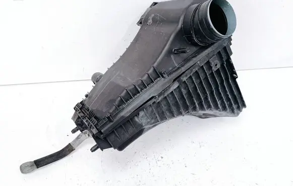 Audi Q7 4L Air filter box 7L6129601BB 9844150