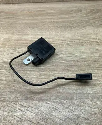 BMW X5 E53 Aerial antenna amplifier 8380945