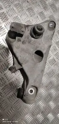 BMW X6 F16 Engine mounting bracket 67871110