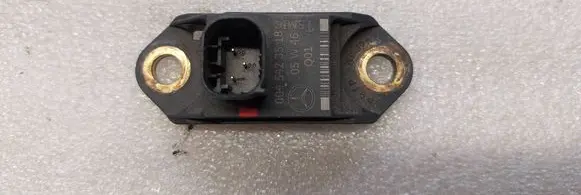 Mercedes-Benz ML W164 Acceleration sensor 0045423518