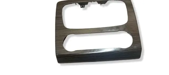 Ford Focus Radio/GPS head unit trim 7M5118522D