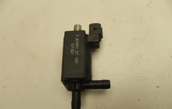 Land Rover Discovery 4 - LR4 Turbo solenoid valve 72268727 VD7571