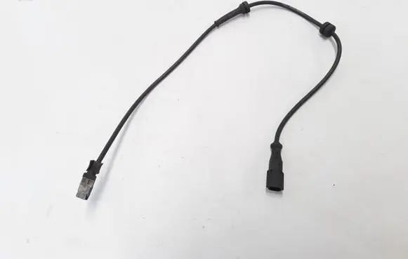 Renault Clio III ABS rear brake sensor 8200195832