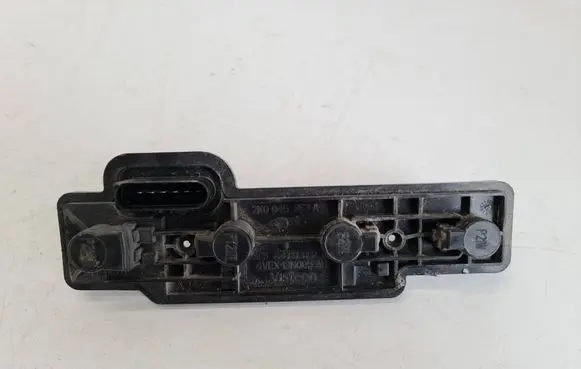 Volkswagen Caddy Tail light part 2K0945257A