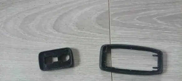 Volkswagen Golf II Front door handle cover 