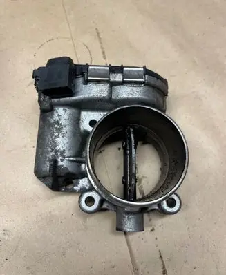 Volvo V40 Throttle valve 31216665 0280750520