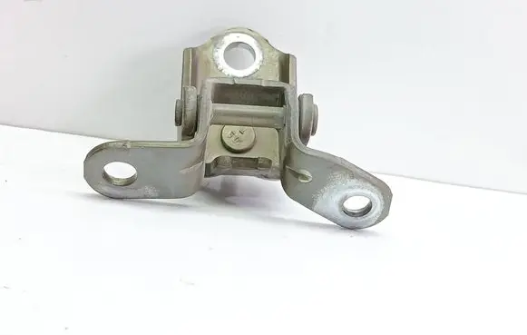 Ford Fiesta Rear door upper hinge AA8SA 61WXD4E